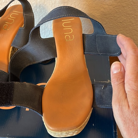 Lunita Lia Marino Blue Suede Wedge Sandals - Picture 6 of 11
